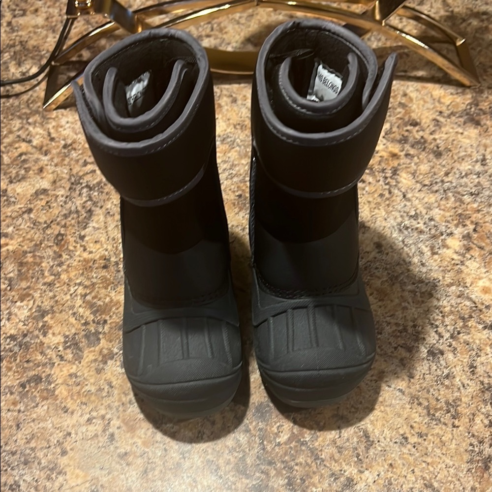 Cat & Jack Snow Boots Size 8